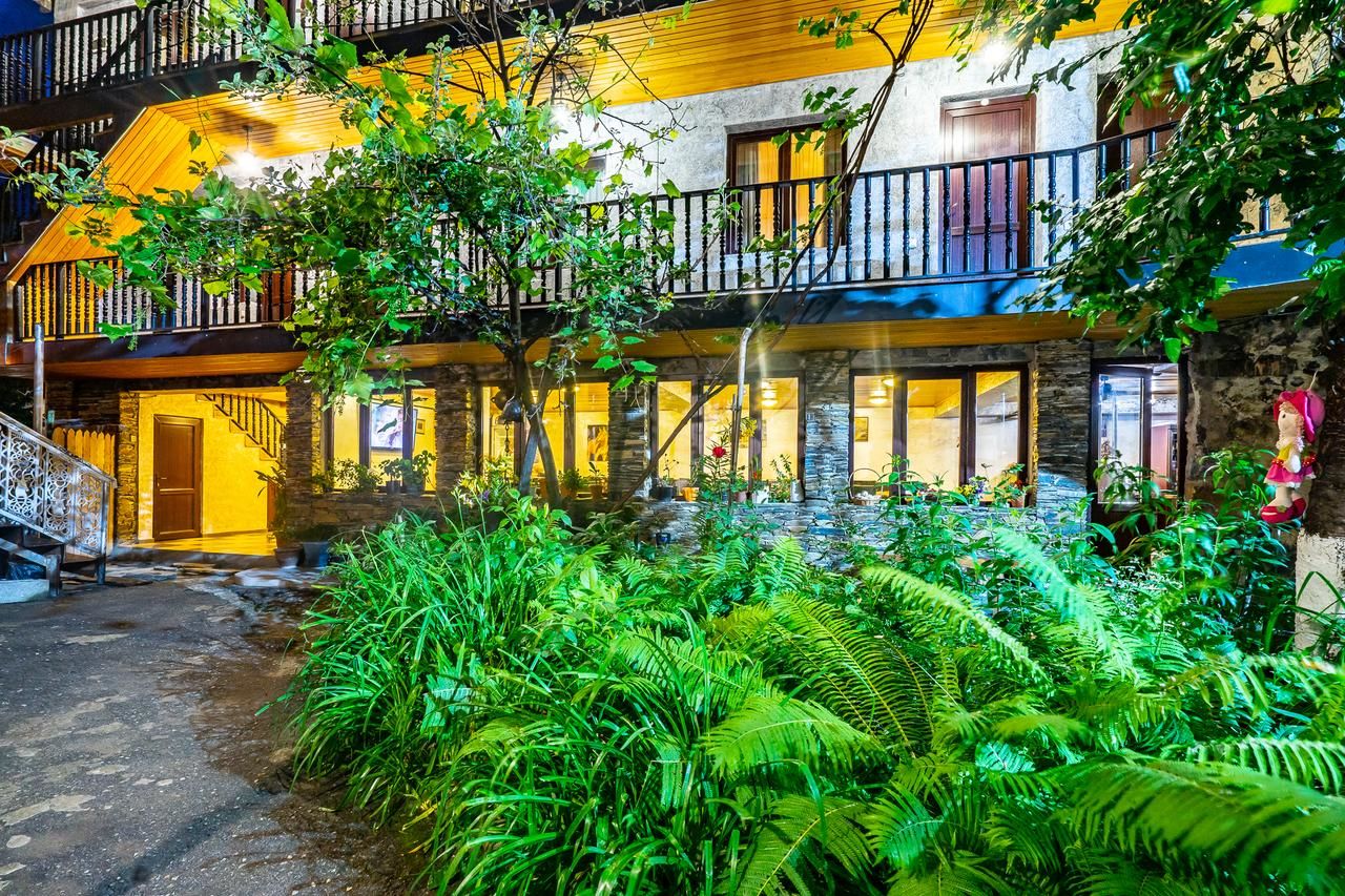 Гостевой дом Guesthouse David Zhorzholiani Местиа-17