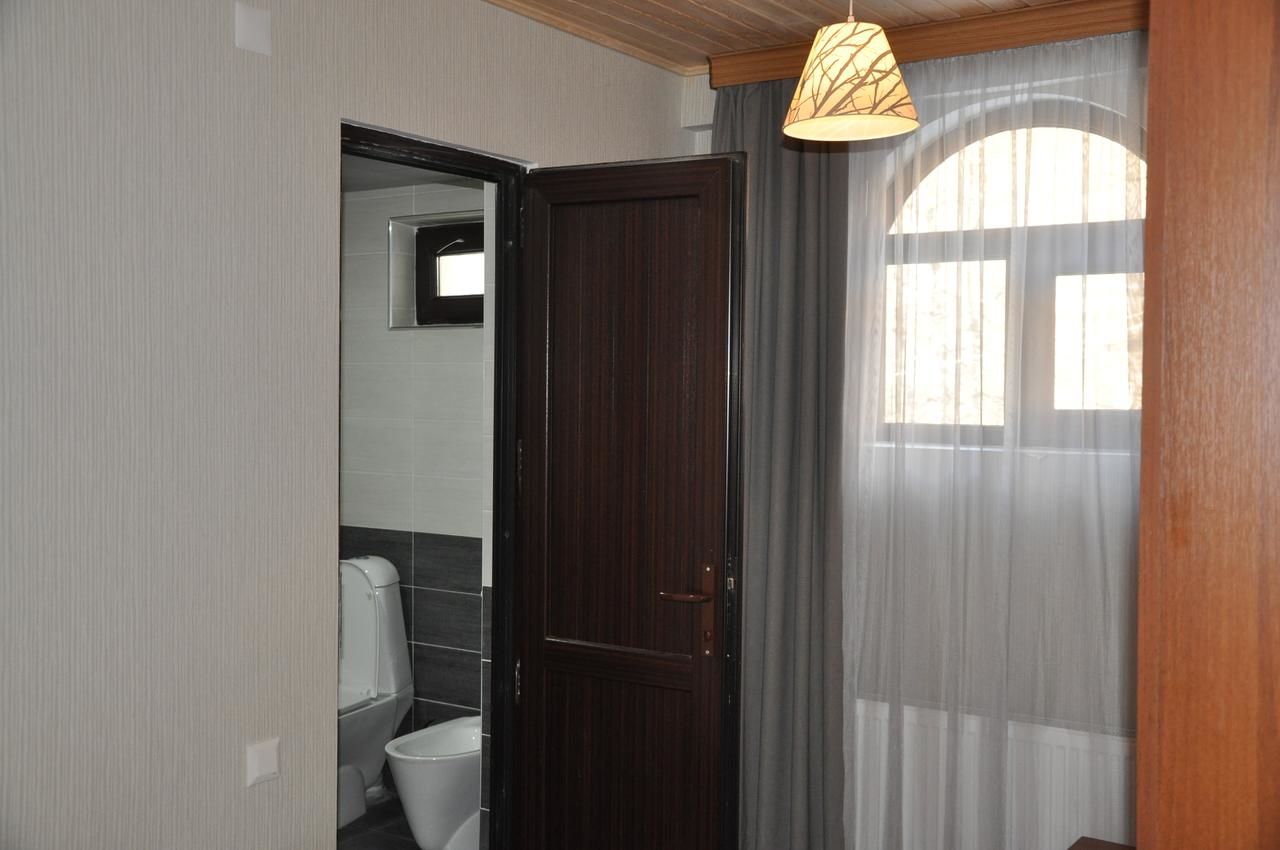 Гостевой дом Guesthouse David Zhorzholiani Местиа-43