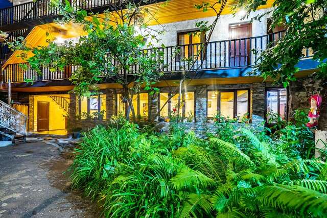 Гостевой дом Guesthouse David Zhorzholiani Местиа-16