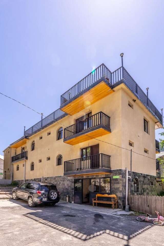 Гостевой дом Guesthouse David Zhorzholiani Местиа-7